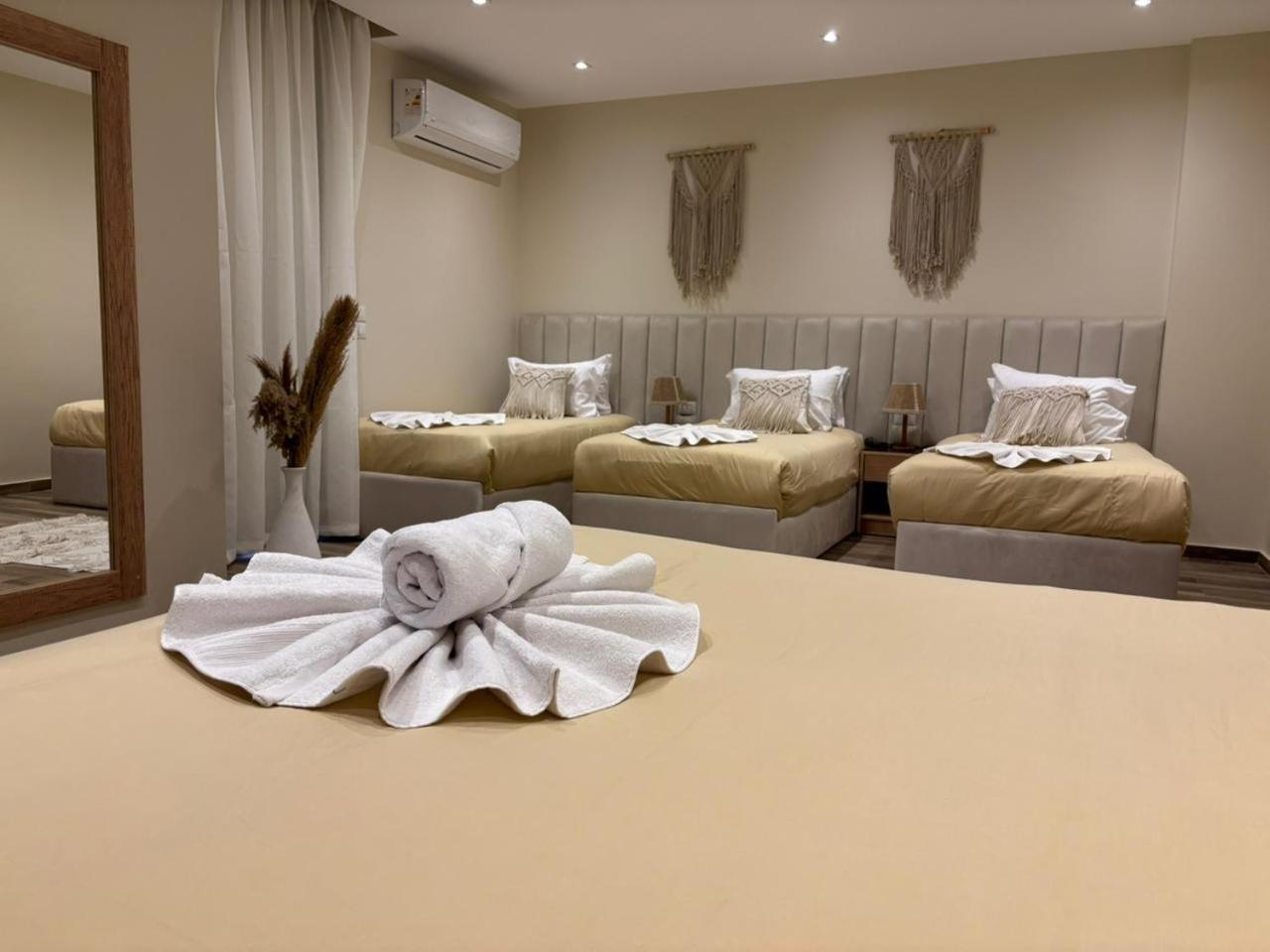 Sequoia Pyramids View Hotel Kafrat al Jabal Ngoại thất bức ảnh